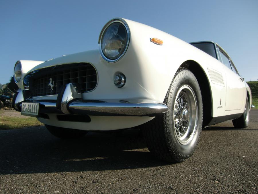  Ferrari 250 GTE 1962 года  (фото 4 из 6)